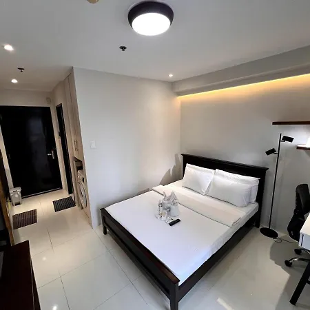 Bamboo Bay T1 Unit 3U Studio Internet Netflix